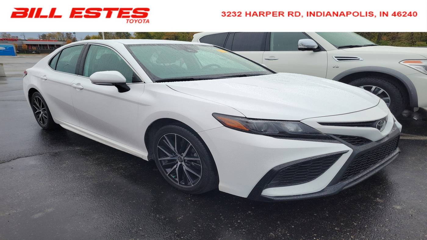 2022 Toyota Camry SE — Sedan — 72,140 mi — Indianapolis, IN