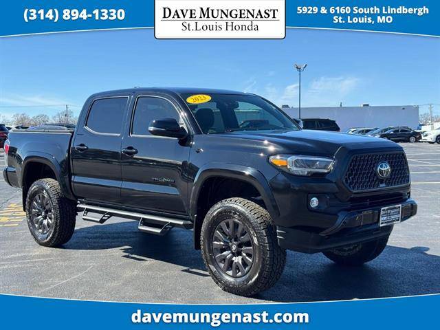 2023 Toyota Tacoma Limited — Pickup Truck — 24,194 mi — St. Louis, MO