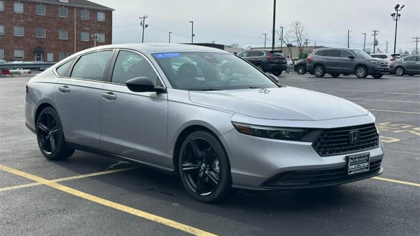 2023 Honda Accord Hybrid Sport — Sedan — 27,847 mi — St. Louis, MO