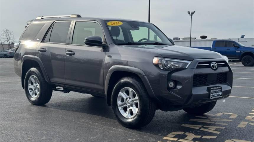 2021 Toyota 4Runner SR5 — SUV — 23,092 mi — St. Louis, MO
