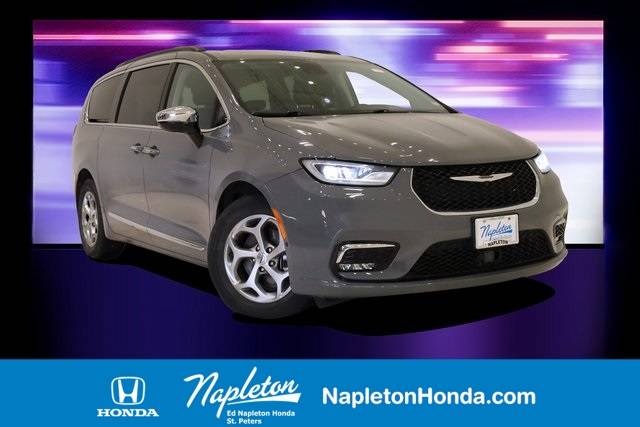 2023 Chrysler Pacifica Limited — Minivan — 62,056 mi — St. Peters, MO