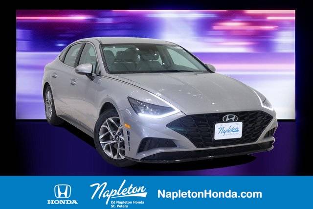2023 Hyundai Sonata SEL — Sedan — 49,235 mi — St. Peters, MO