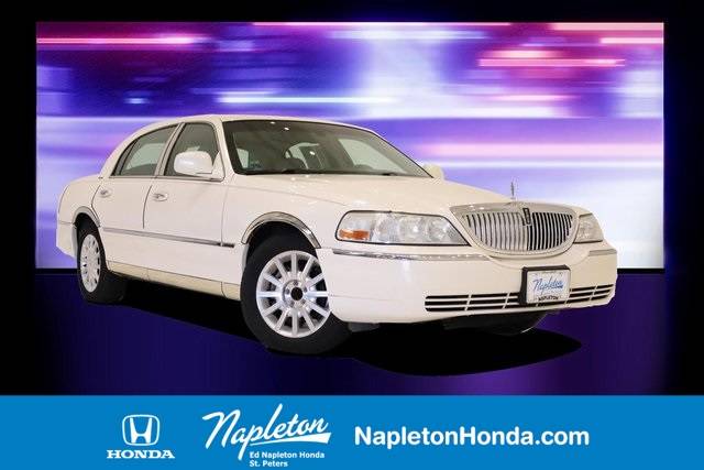 2007 Lincoln Town Car Signature — Sedan — 69,206 mi — St. Peters, MO