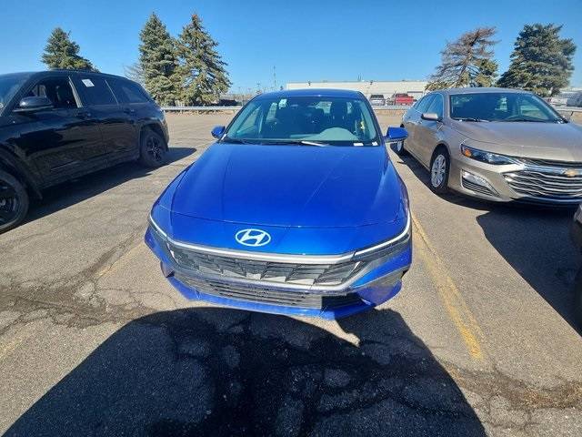 2024 Hyundai Elantra SEL — Sedan — 26,020 mi — St. Peters, MO