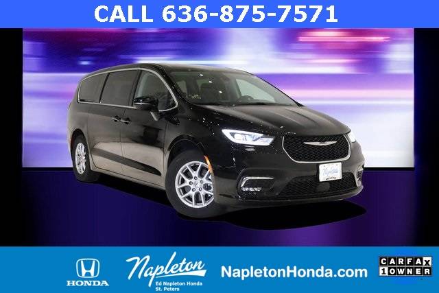 2024 Chrysler Pacifica Touring L — Minivan — 29,712 mi — St. Peters, MO