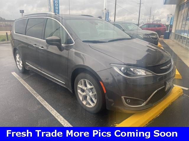 2020 Chrysler Pacifica Touring L Plus — Minivan — 75,528 mi — St. Peters, MO