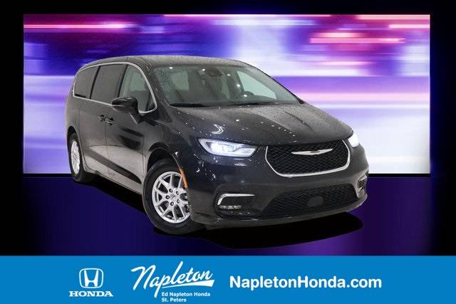 2023 Chrysler Pacifica Touring L — Minivan — 65,378 mi — St. Peters, MO