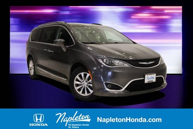 2018 Chrysler Pacifica Touring L — Minivan — 80,569 mi — St. Peters, MO