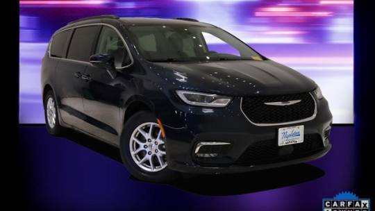 2022 Chrysler Pacifica Touring L — Minivan — 63,197 mi — St. Peters, MO