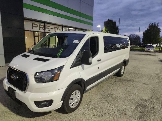 2023 Ford Transit Passenger Wagon T-350 XLT — Passenger Van — 67,276 mi — St. Peters, MO
