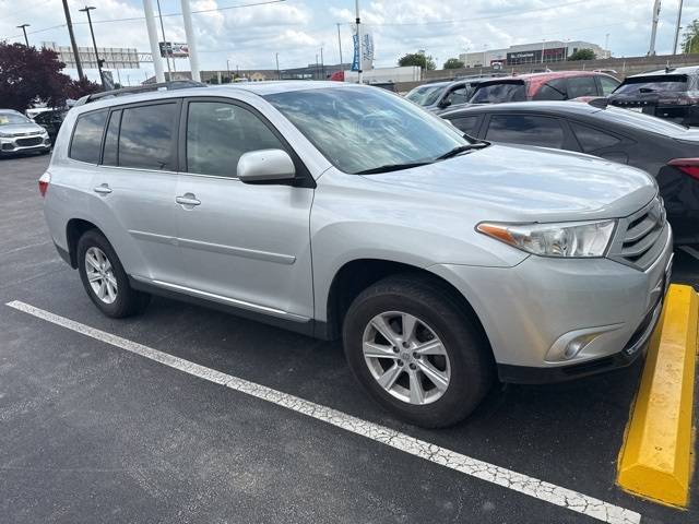 2011 Toyota Highlander SE V6 — SUV — 102,351 mi — St. Peters, MO