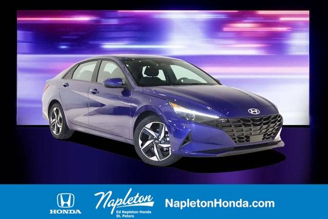 2023 Hyundai Elantra SEL — Sedan — 14,218 mi — St. Peters, MO