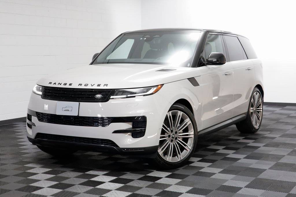 2025 Land Rover Range Rover Sport SE — SUV — 8,226 mi — Hinsdale, IL