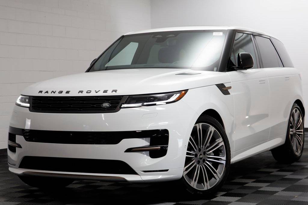 2025 Land Rover Range Rover Sport Dynamic SE — SUV — 124 mi — Hinsdale, IL