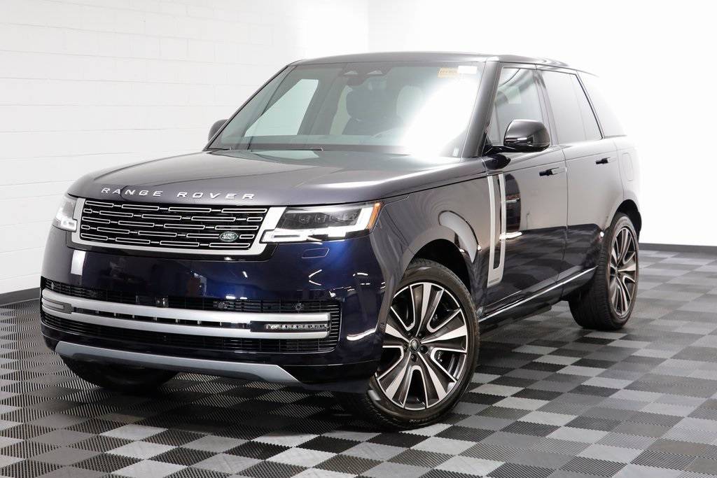 2025 Land Rover Range Rover P550e Autobiography