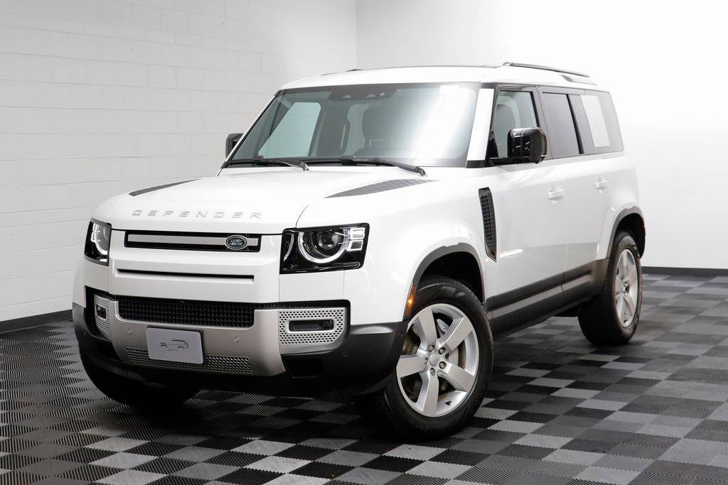 2025 Land Rover Defender S — SUV — 5,755 mi — Hinsdale, IL