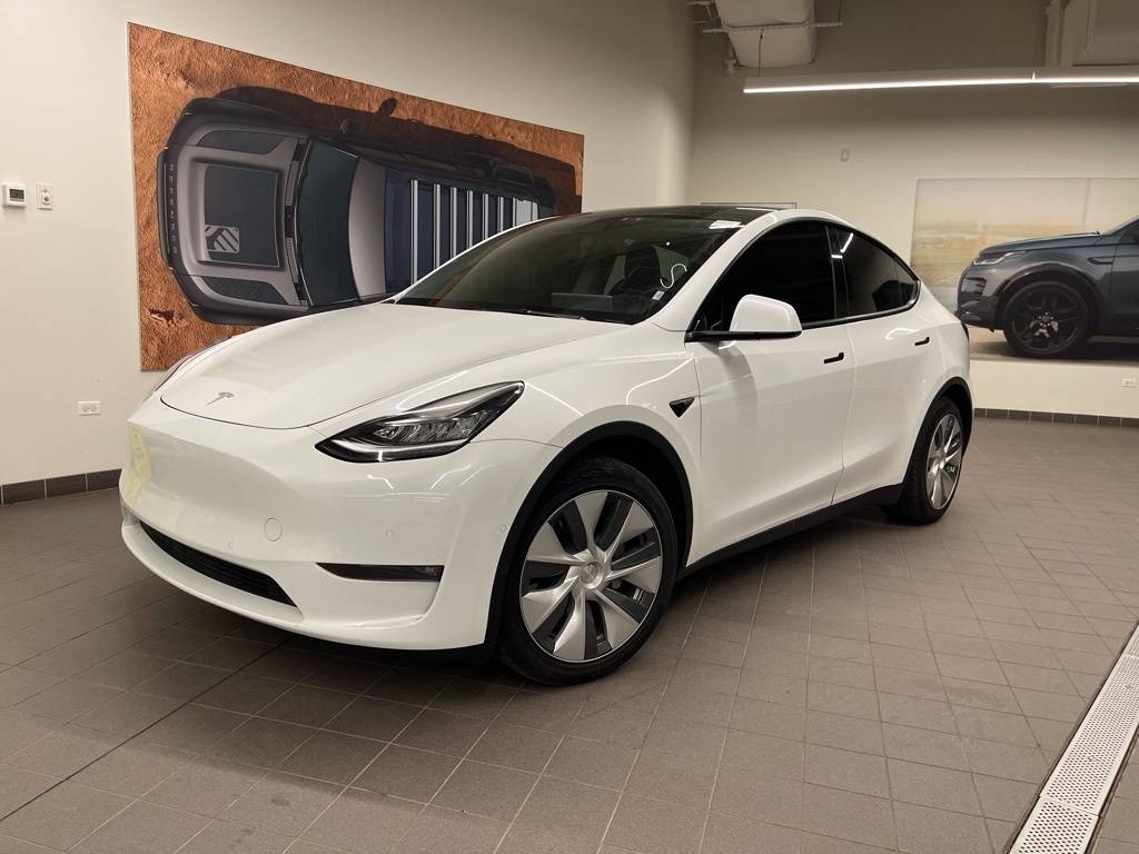 2022 Tesla Model Y Long Range — SUV — 26,385 mi — Hinsdale, IL