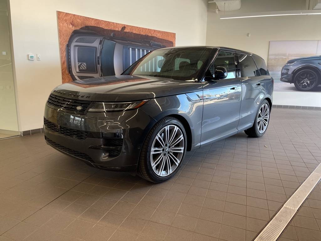 2024 Land Rover Range Rover Sport SE — SUV — 2,745 mi — Hinsdale, IL