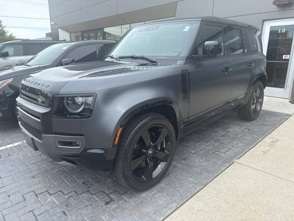 2023 Land Rover Defender Carpathian Edition