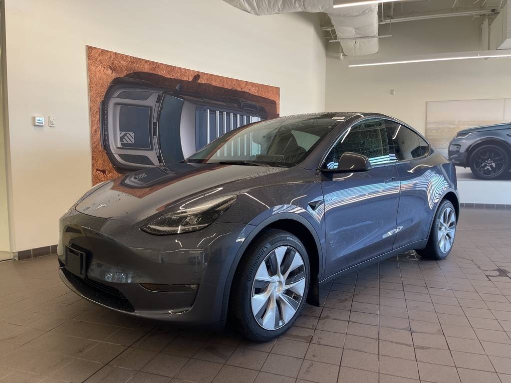 2023 Tesla Model Y Long Range — SUV — 20,746 mi — Hinsdale, IL