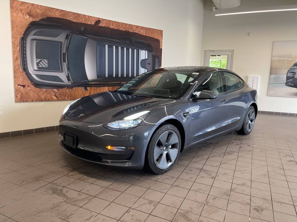 2022 Tesla Model 3 Long Range — Sedan — 33,008 mi — Hinsdale, IL