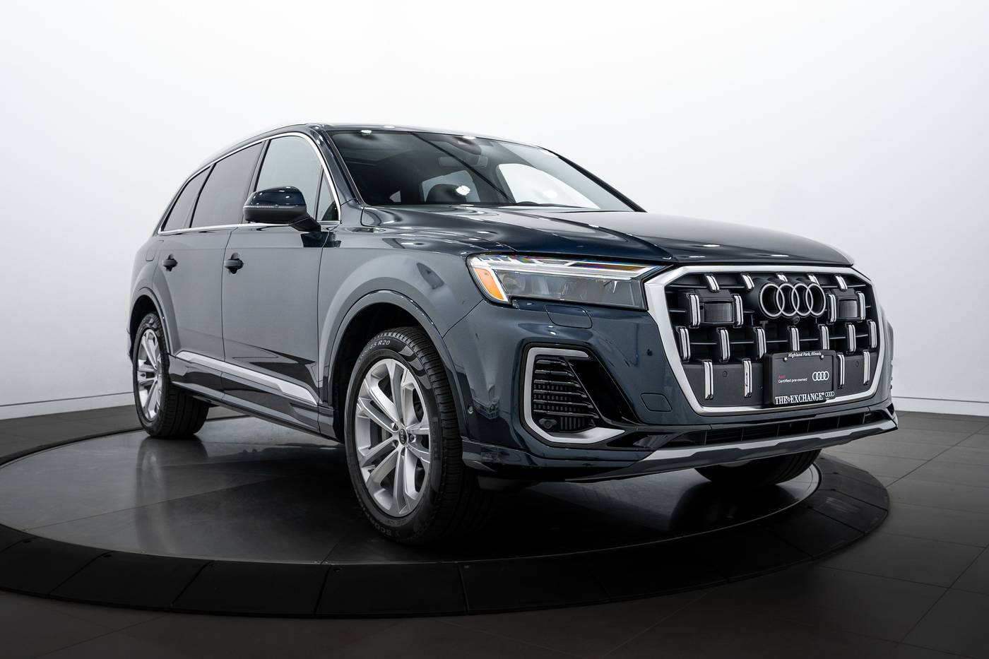 2025 Audi Q7 Premium Plus — SUV — 4,974 mi — Highland Park, IL