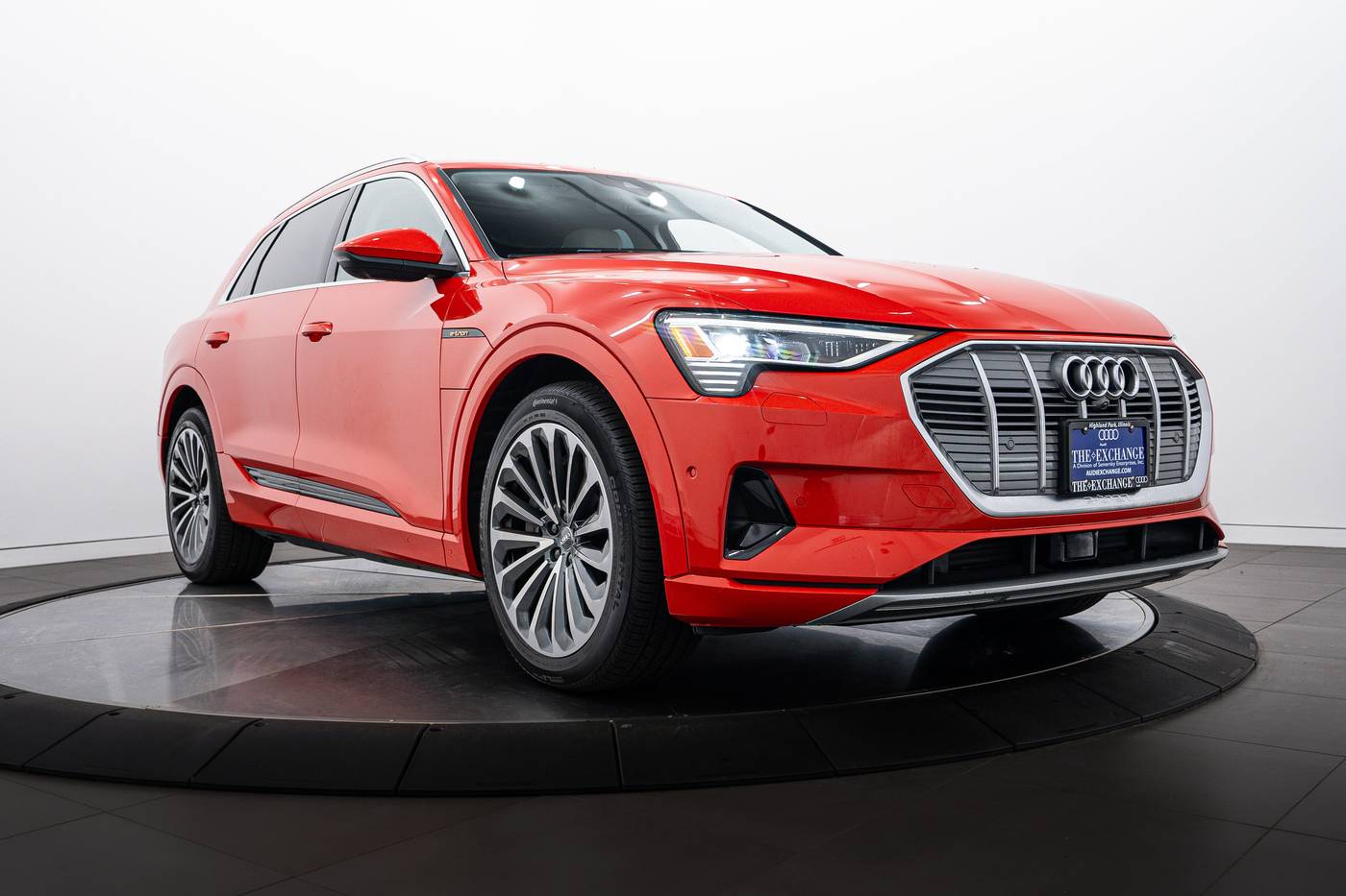 2019 Audi e-tron Prestige — SUV — 74,979 mi — Highland Park, IL