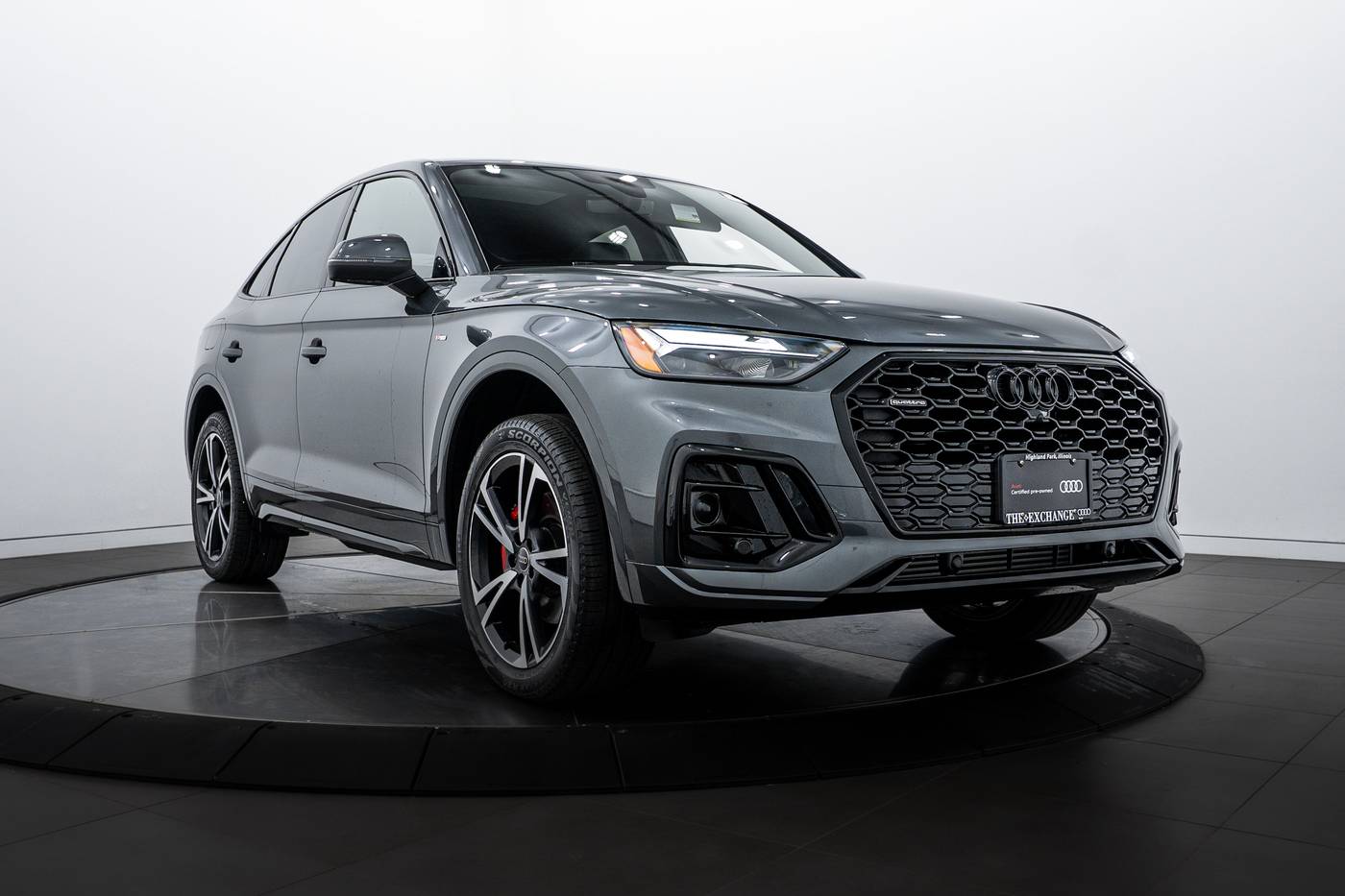 2025 Audi Q5 Premium Plus — SUV — 4,609 mi — Highland Park, IL