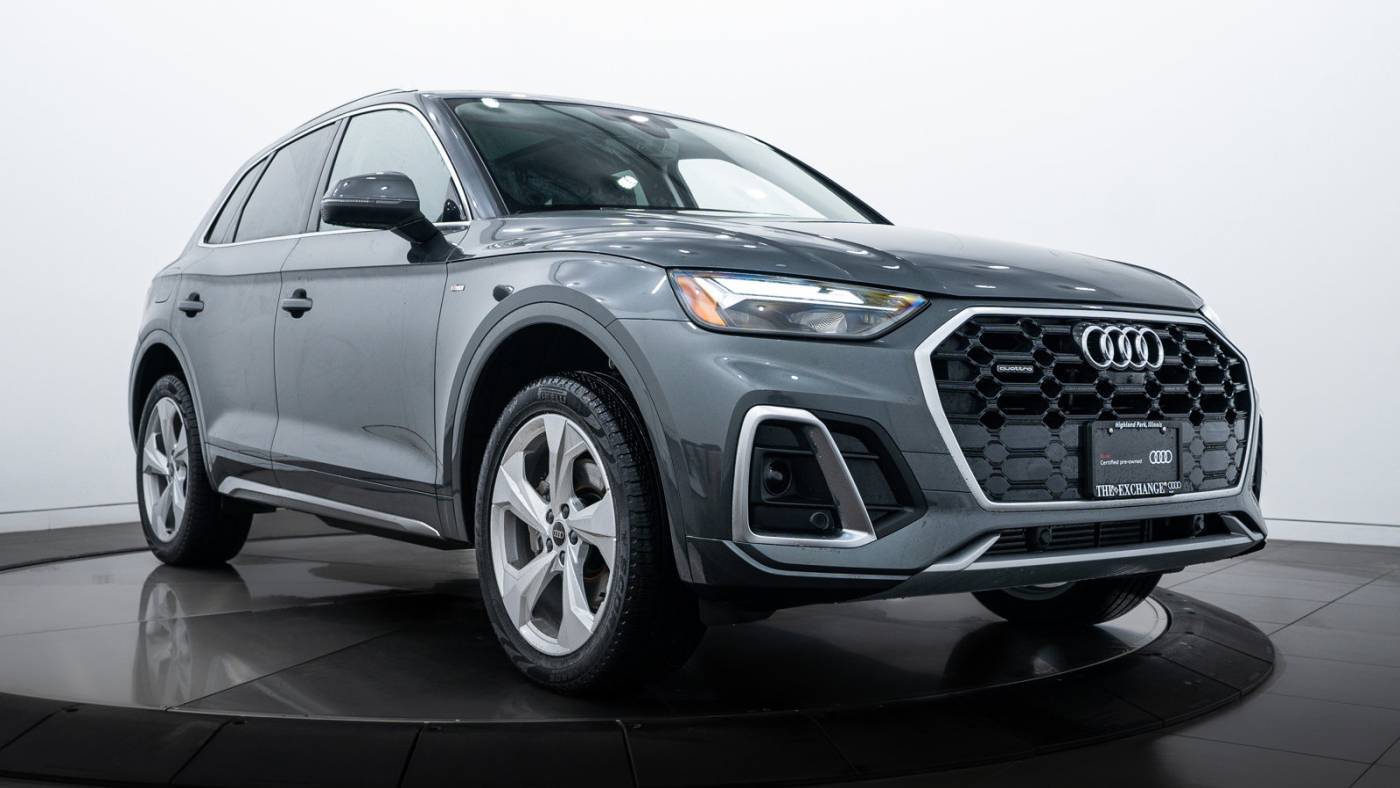 2024 Audi Q5 Premium Plus — SUV — 2,715 mi — Highland Park, IL