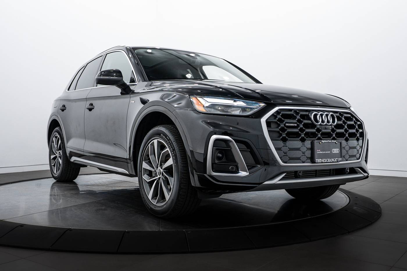 2022 Audi Q5 Premium Plus — SUV — 25,015 mi — Highland Park, IL