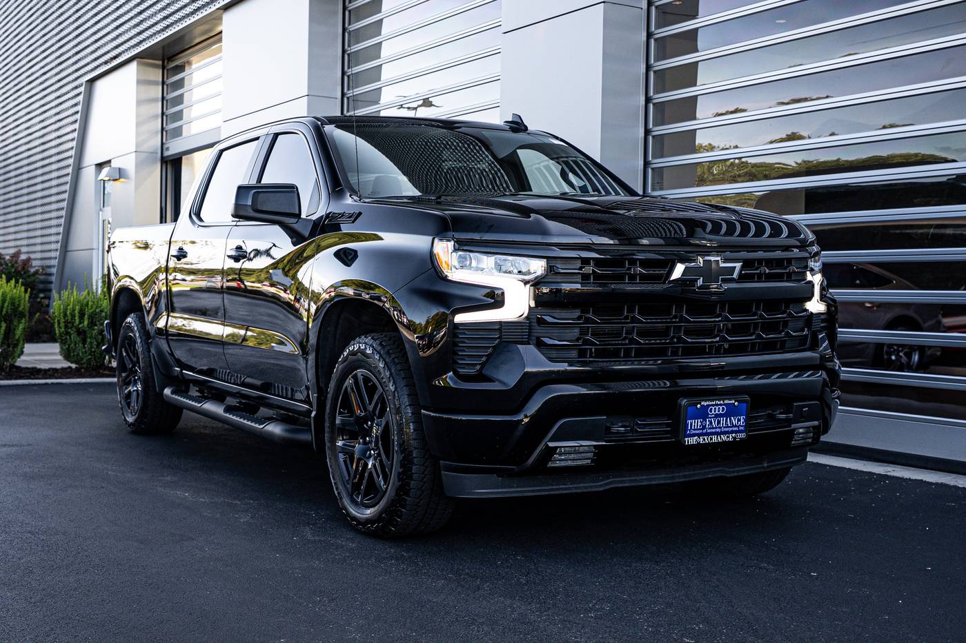 2024 Chevrolet Silverado 1500 RST — Pickup Truck — 18,528 mi — Highland Park, IL