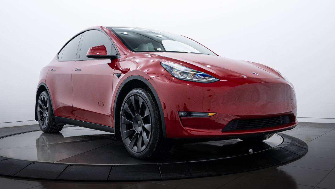 2022 Tesla Model Y Long Range — SUV — 21,220 mi — Highland Park, IL
