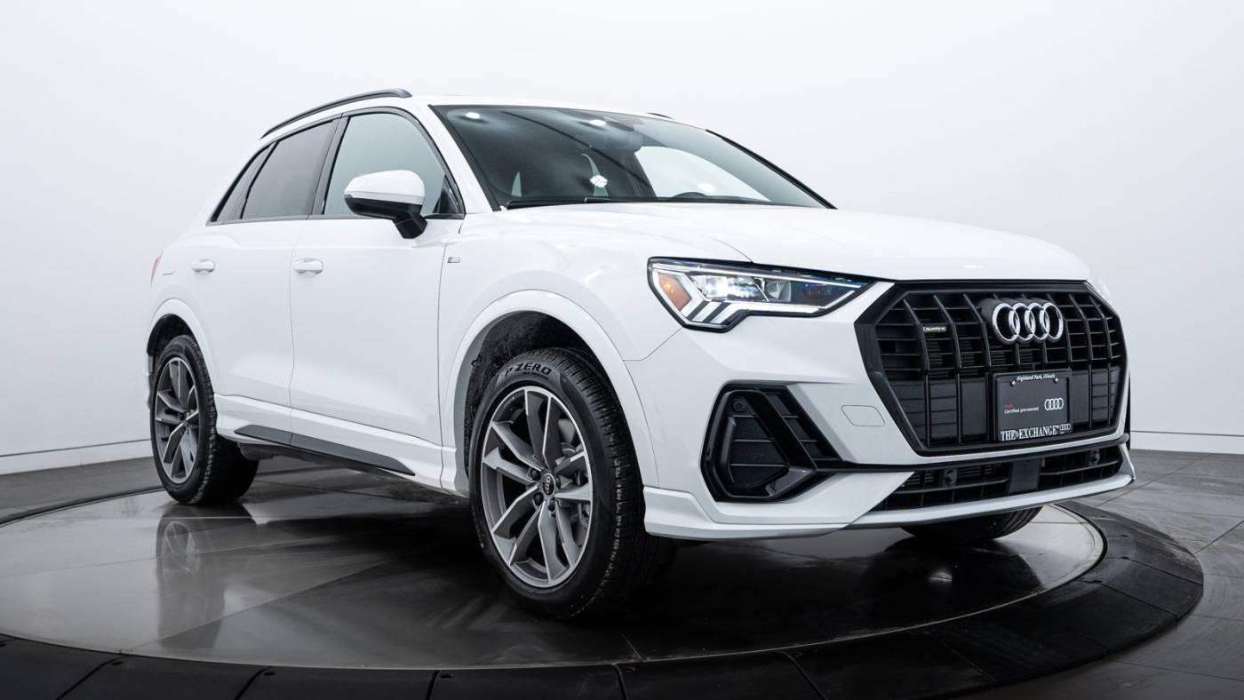 2024 Audi Q3 S line Premium — SUV — 2,371 mi — Highland Park, IL