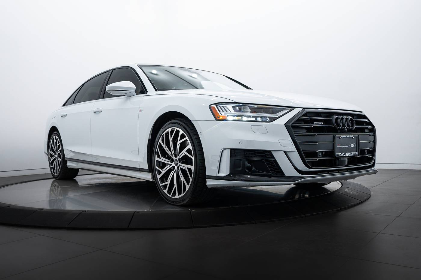 2021 Audi A8 L — Sedan — 18,902 mi — Highland Park, IL