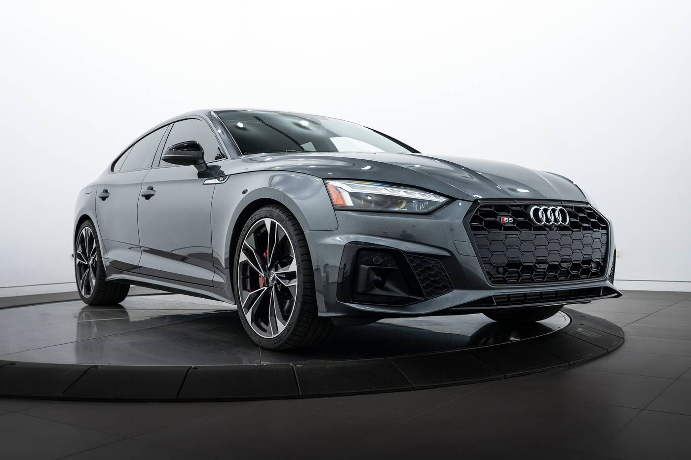 2021 Audi S5 Premium Plus — Hatchback — 52,378 mi — Highland Park, IL