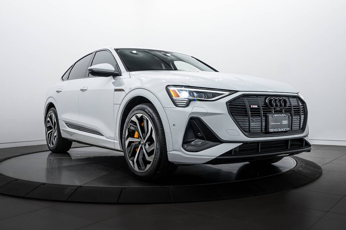 2022 Audi e-tron S line Premium Plus — SUV — 11,725 mi — Highland Park, IL