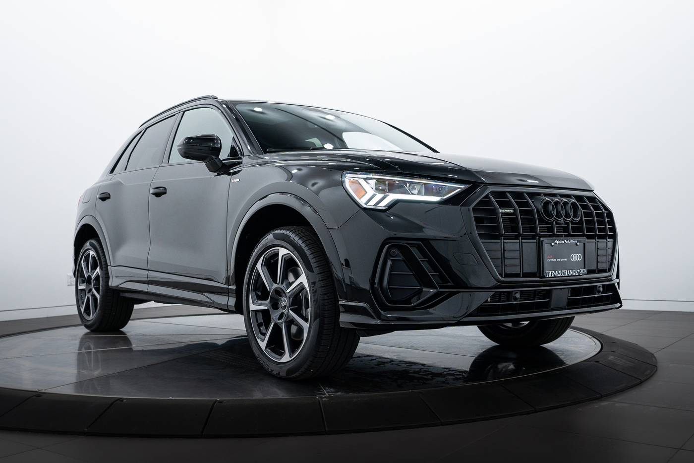2025 Audi Q3 S line Premium Plus — SUV — 3,249 mi — Highland Park, IL