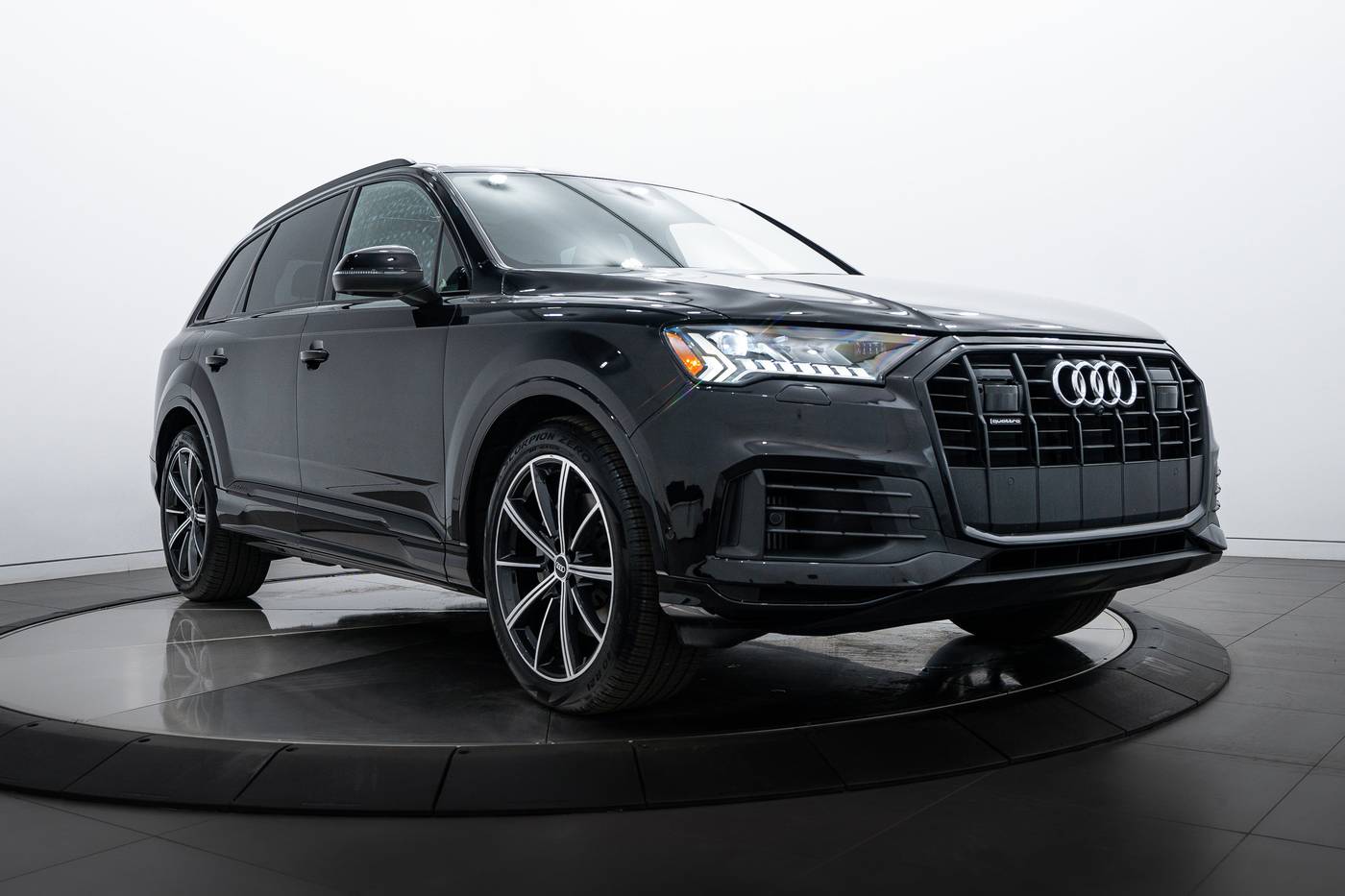 2021 Audi Q7 Prestige — SUV — 38,532 mi — Highland Park, IL