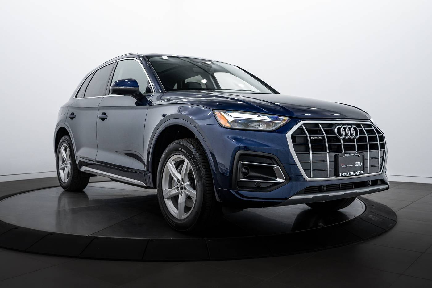 2024 Audi Q5 Premium — SUV — 9,850 mi — Highland Park, IL