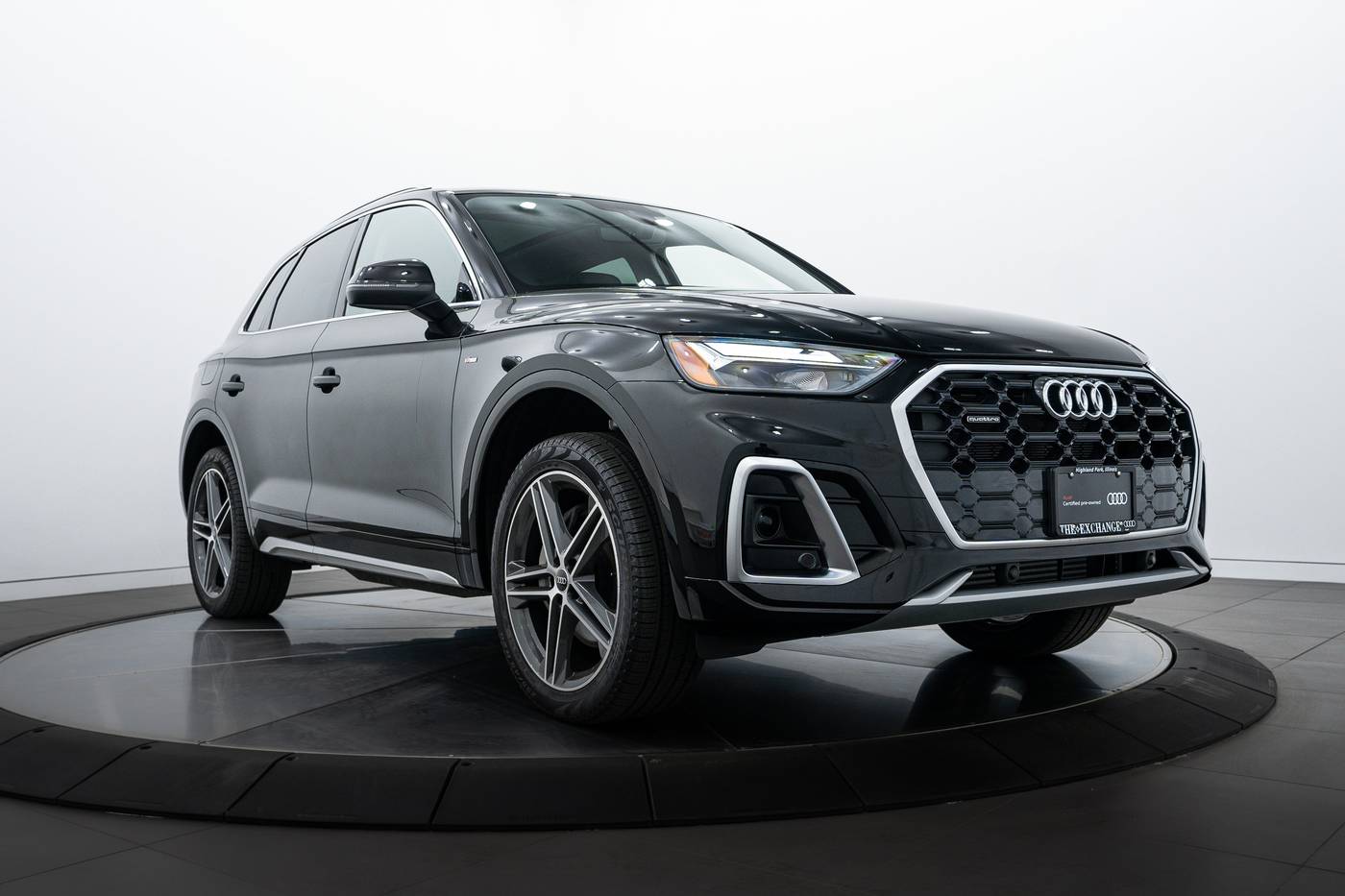2024 Audi Q5 Plug-In Hybrid e Premium — SUV — 4,766 mi — Highland Park, IL