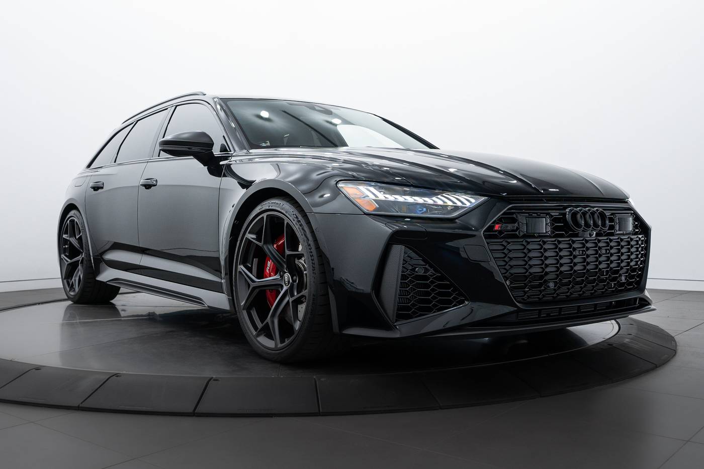2025 Audi RS 6 Avant Performance — Wagon — 1,561 mi — Highland Park, IL