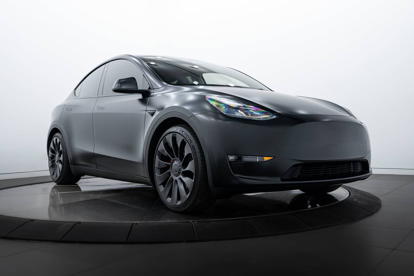 2023 Tesla Model Y Performance — SUV — 26,693 mi — Highland Park, IL