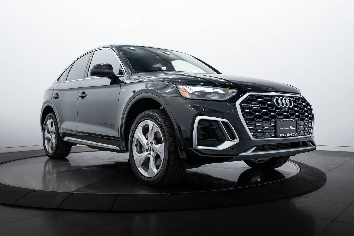 2024 Audi Q5 Premium — SUV — 3,595 mi — Highland Park, IL