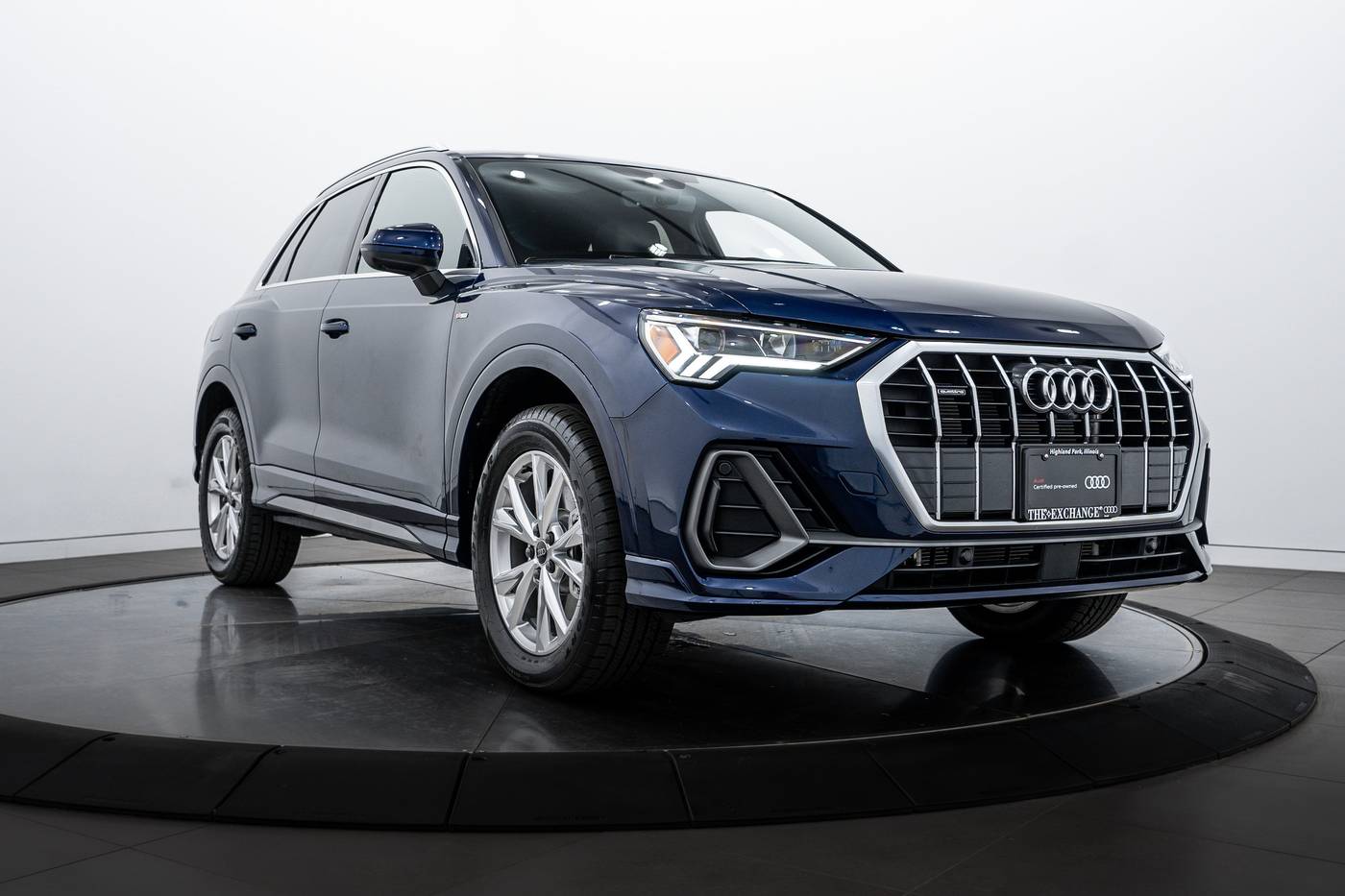 2025 Audi Q3 S line Premium Plus — SUV — 4,901 mi — Highland Park, IL