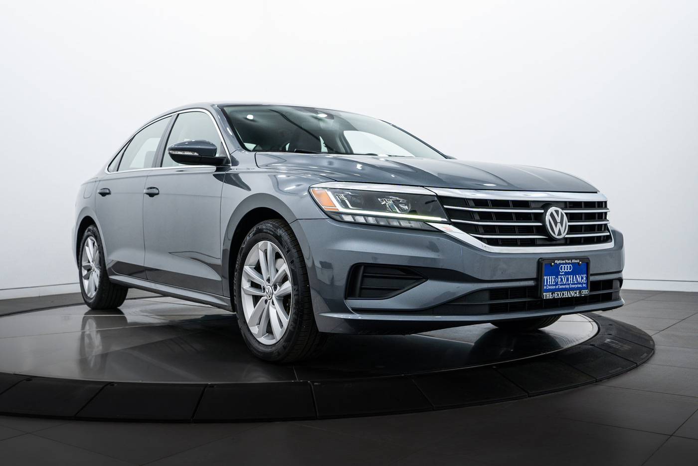 2020 Volkswagen Passat SE — Sedan — 51,062 mi — Highland Park, IL