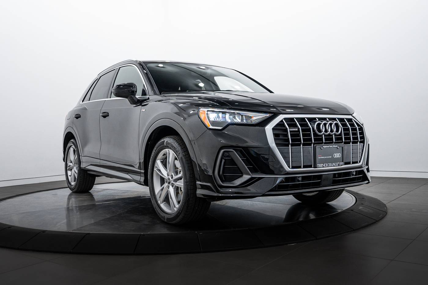 2021 Audi Q3 S line Premium — SUV — 24,188 mi — Highland Park, IL