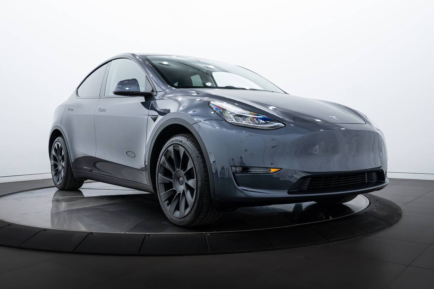 2022 Tesla Model Y Long Range — SUV — 17,340 mi — Highland Park, IL