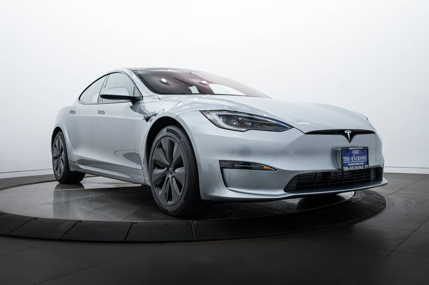 2025 Tesla Model S Model S — Hatchback — 59 mi — Highland Park, IL