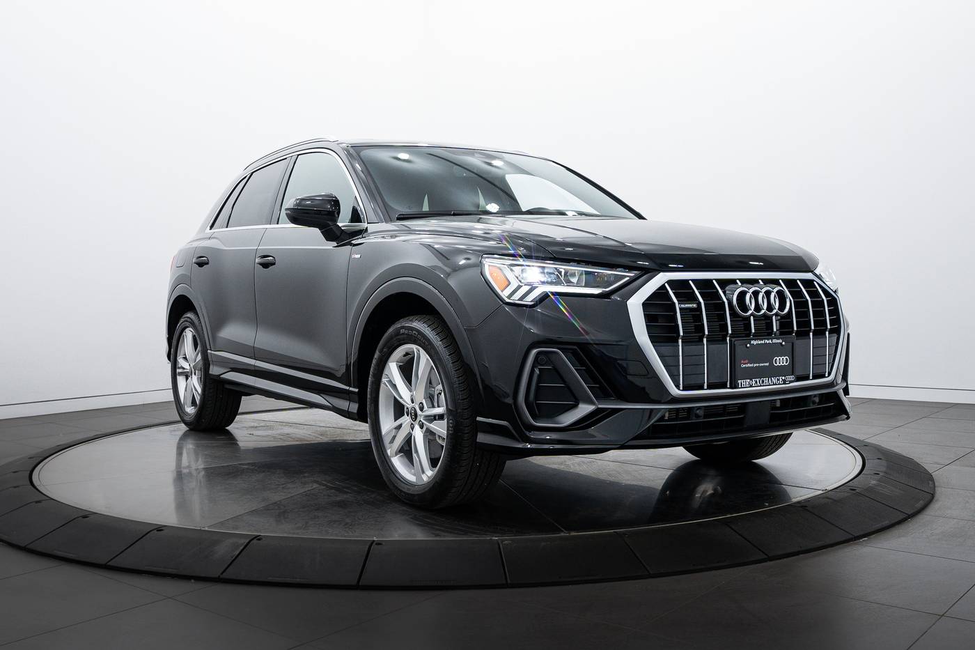 2024 Audi Q3 S line Premium — SUV — 3,615 mi — Highland Park, IL