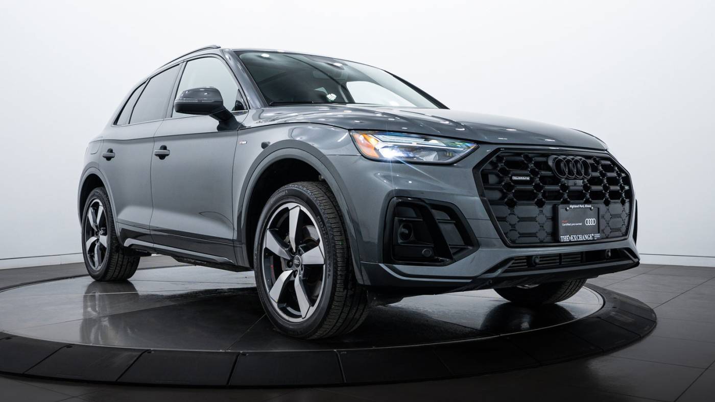 2022 Audi Q5 Premium Plus — SUV — 18,799 mi — Highland Park, IL